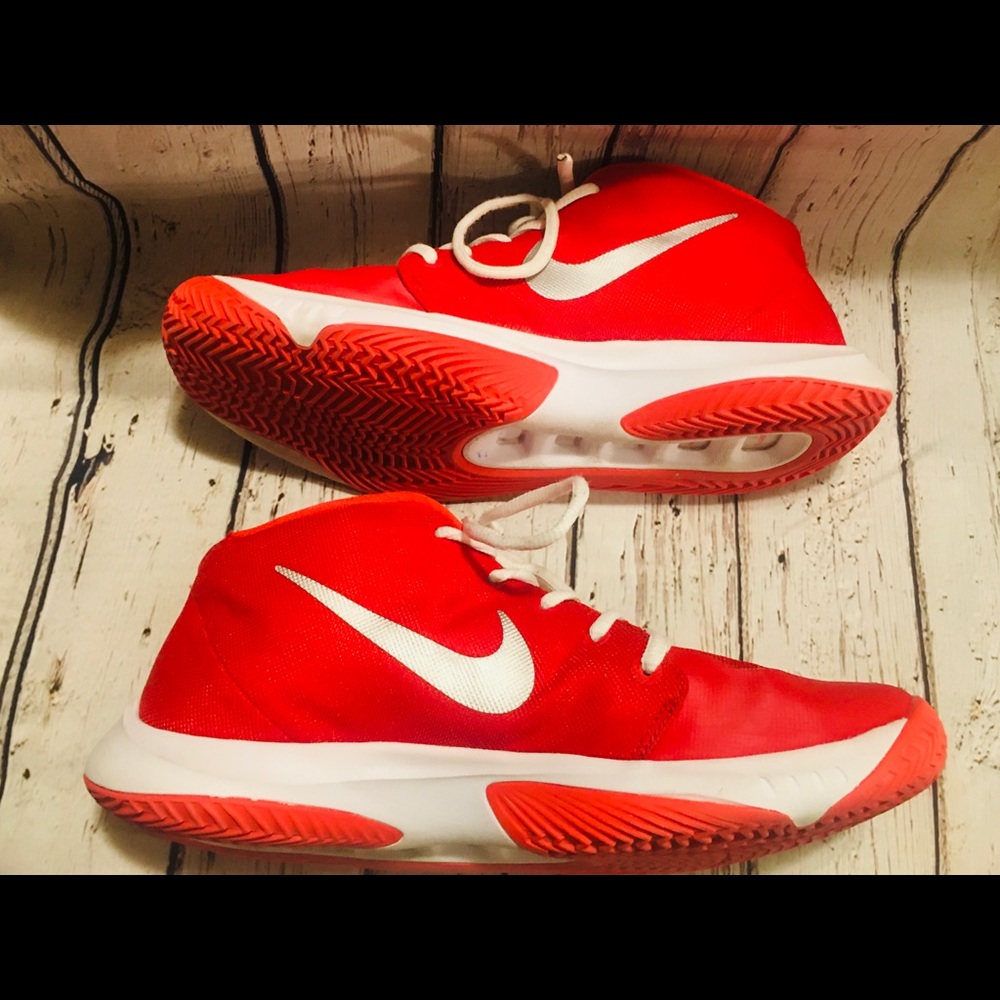 Nike’s - Picture 5 of 8